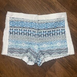 Quinn Embroidered Short / shorts  medium